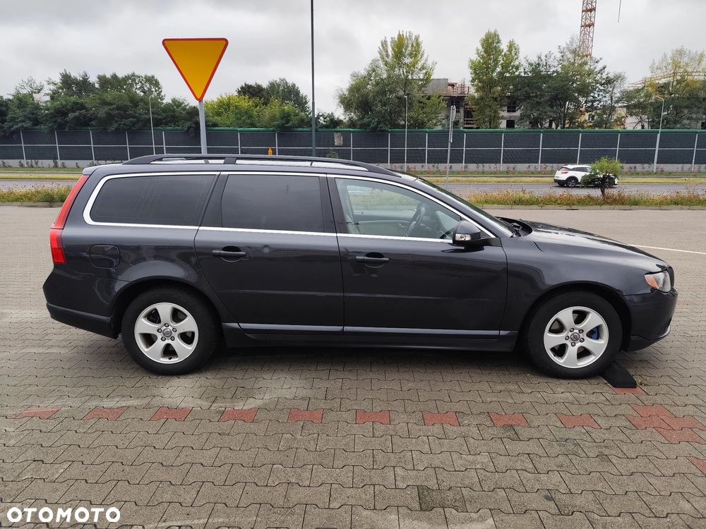 Volvo V70 2.0D Summum - 11