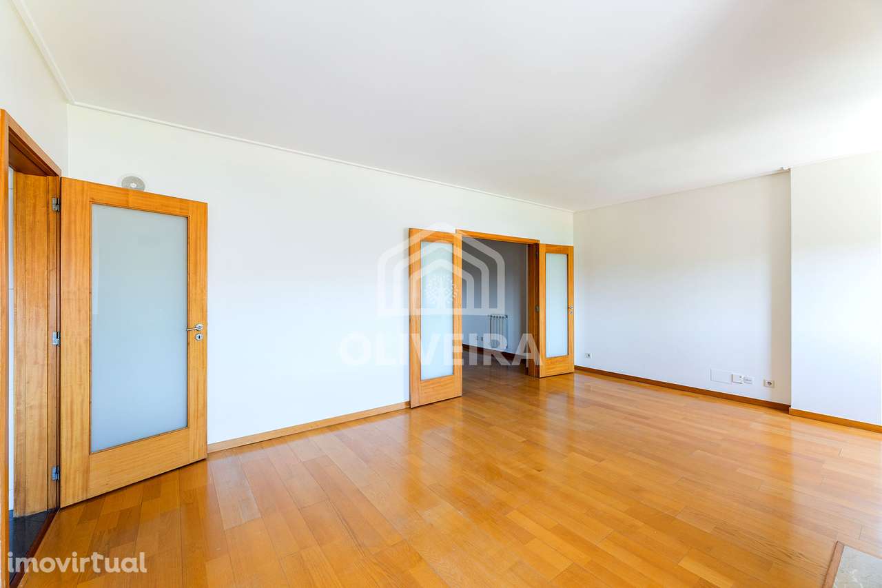 Apartamento T3 Duplex - Grande imagem: 3/32