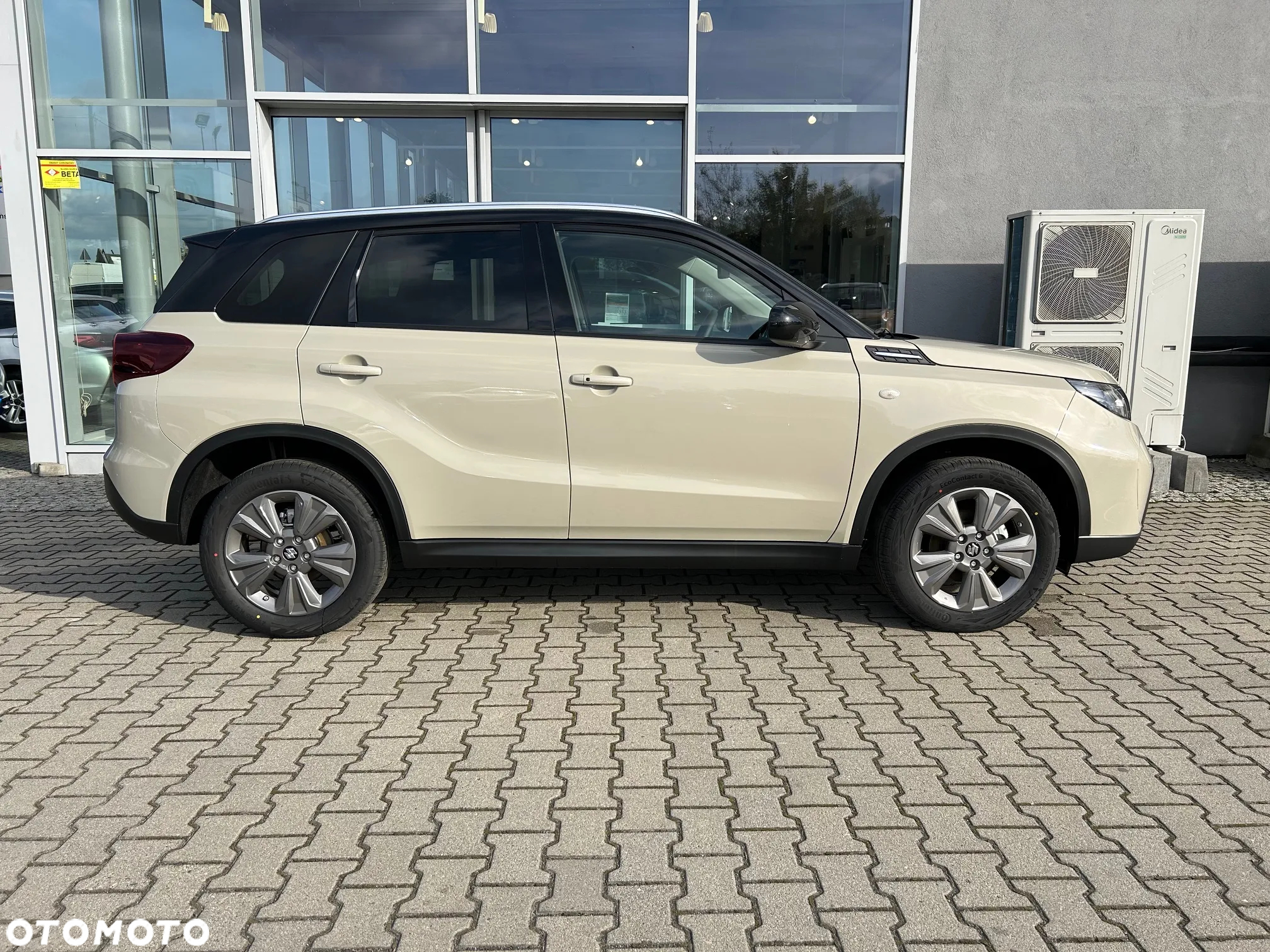 Suzuki Vitara 1.4 Boosterjet mHEV Premium Plus 2WD - 4