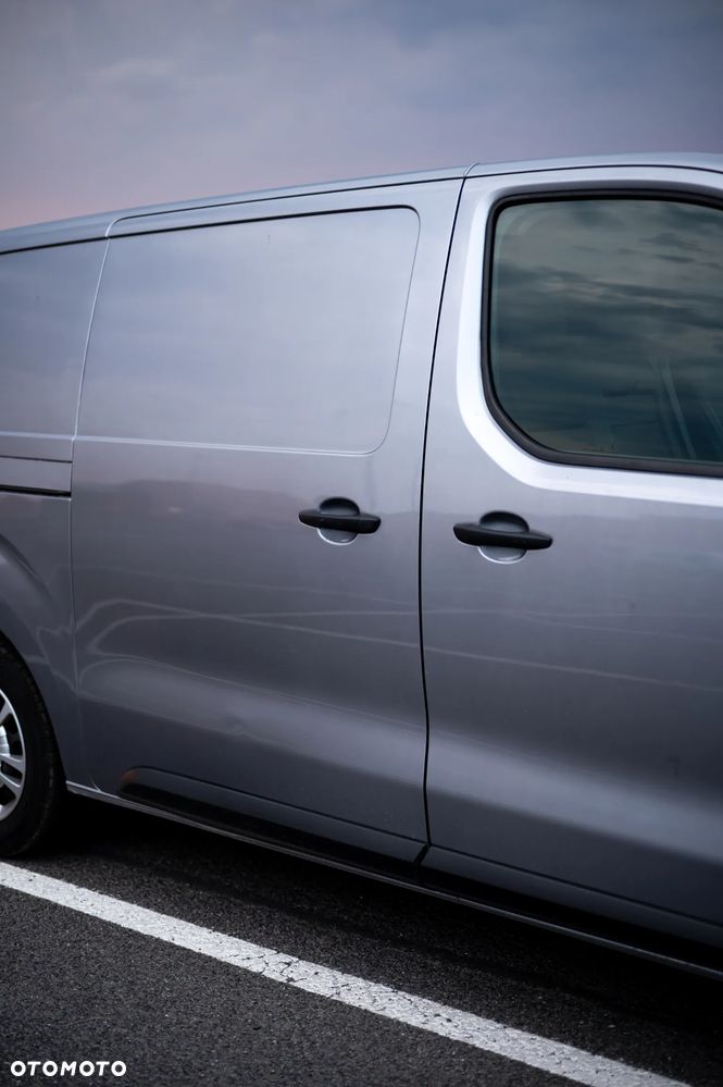 Opel Vivaro - 31