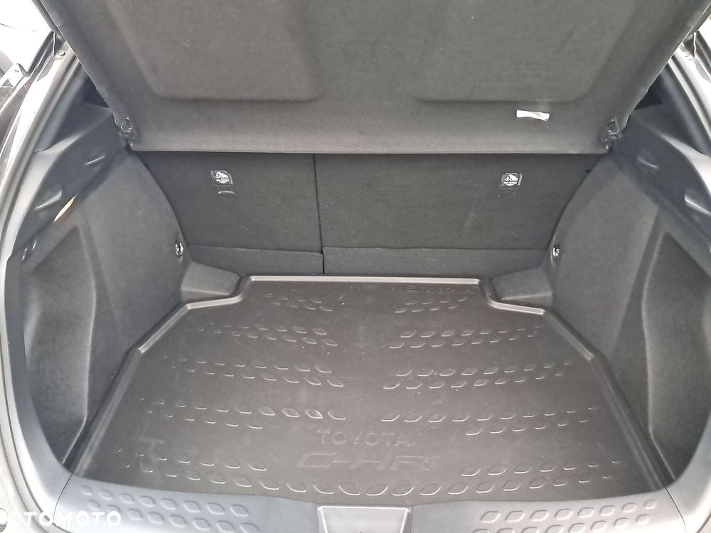 Toyota C-HR 1.8 Hybrid Executive - 11