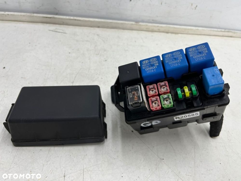 Skrzynka bezpieczników Hyundai Grandeur IV 05-11r. moduł - 1