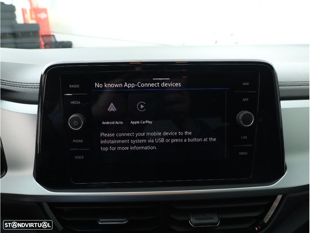 VW T-Roc 1.0 TSI Urban - 21