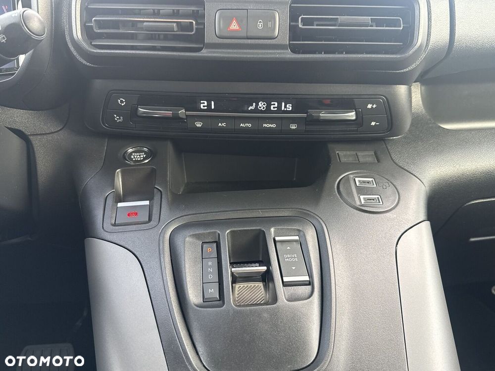 Toyota Proace City Verso 1.5 D-4D VIP - 22