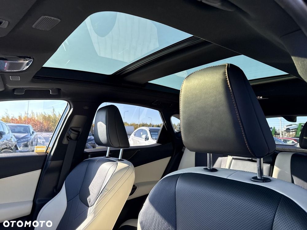 Lexus NX 350h Omotenashi AWD - 22