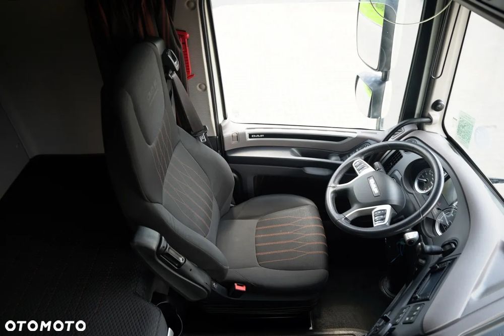 DAF XF 530 / RETARDER  / KLIMA POSTOJOWA / SUPER SPACE CAB / - 27