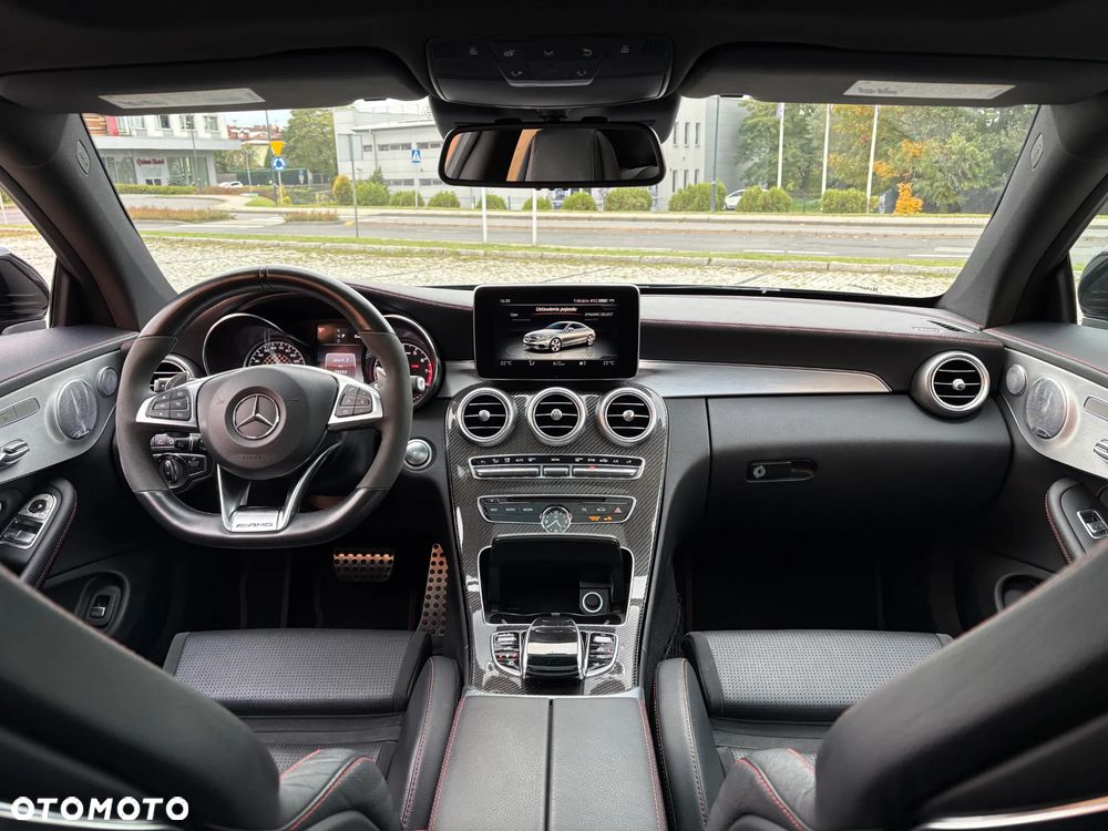 Mercedes-Benz Klasa C AMG 43 4Matic 9G-TRONIC Night Edition - 12