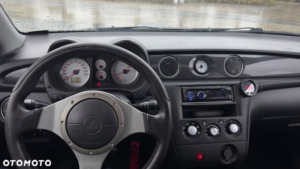 Mitsubishi Outlander 2.0 Turbo - 8