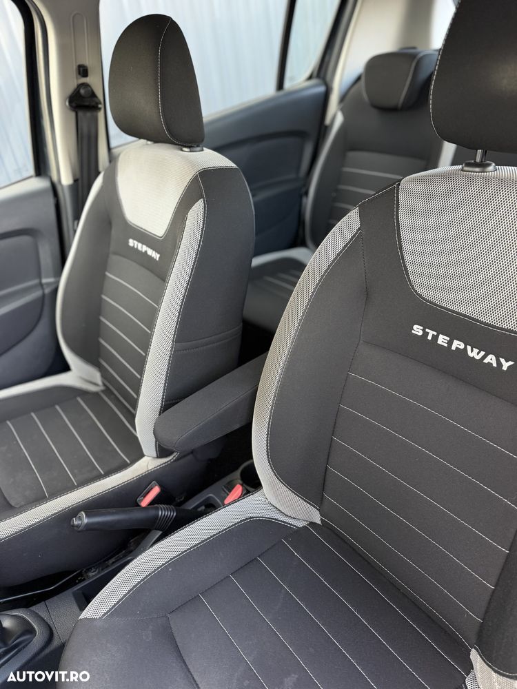 Dacia Sandero Stepway 0.9 TCe Prestige - 13