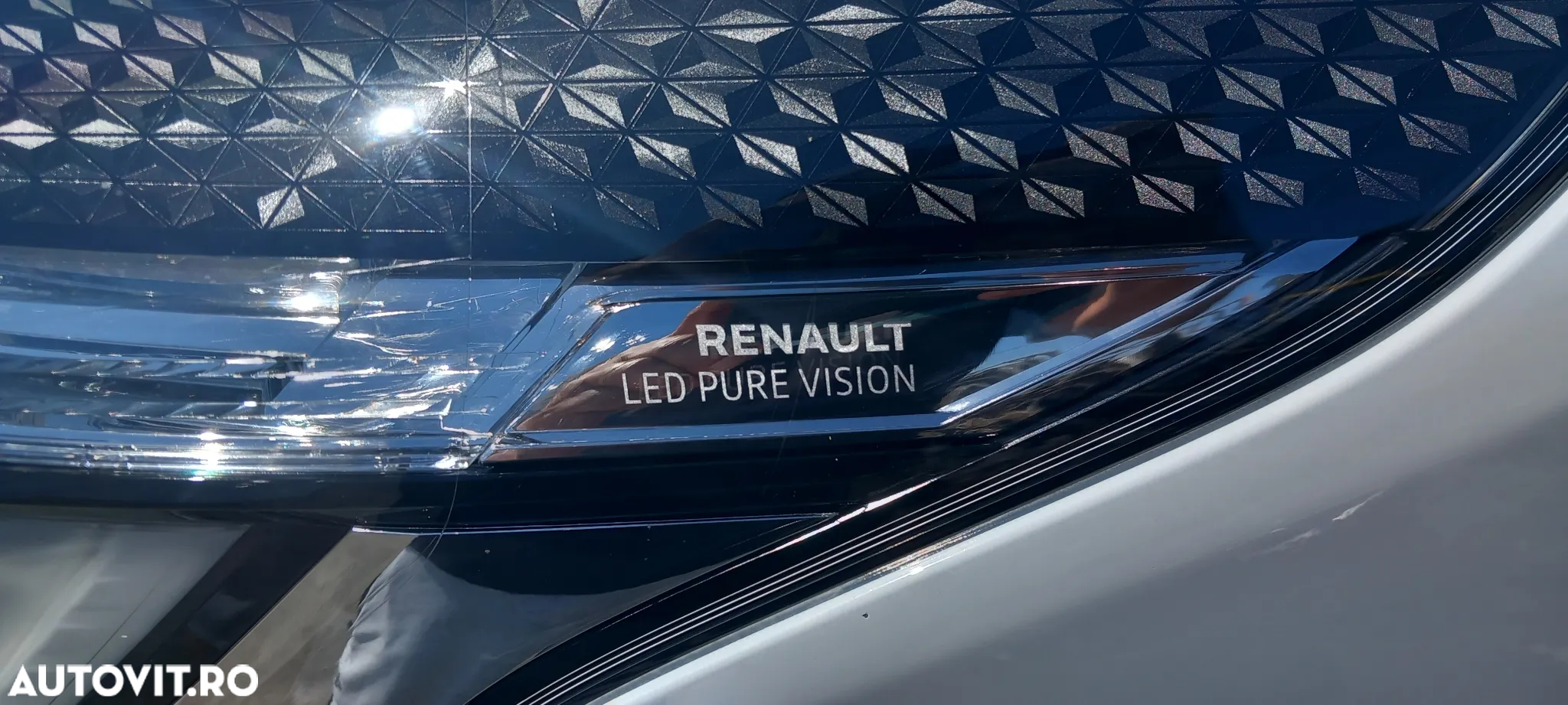 Renault Trafic - 10
