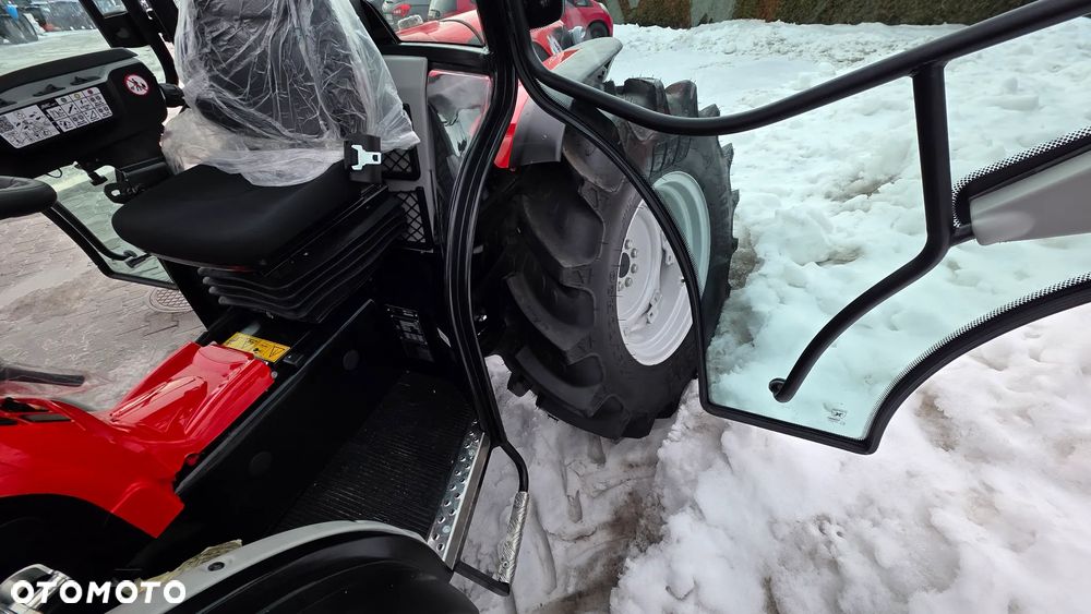 ANTONIO CARRARO TR 8900 TR 8900 silnik KUBOTA Obrotowy Fotel ! Skrzynia bezstopniowa TONY - 25