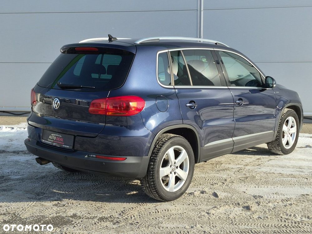 Volkswagen Tiguan - 9