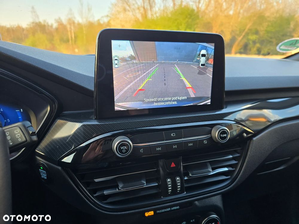 Ford Kuga 2.0 EcoBlue 4x4 ST-LINE X - 36