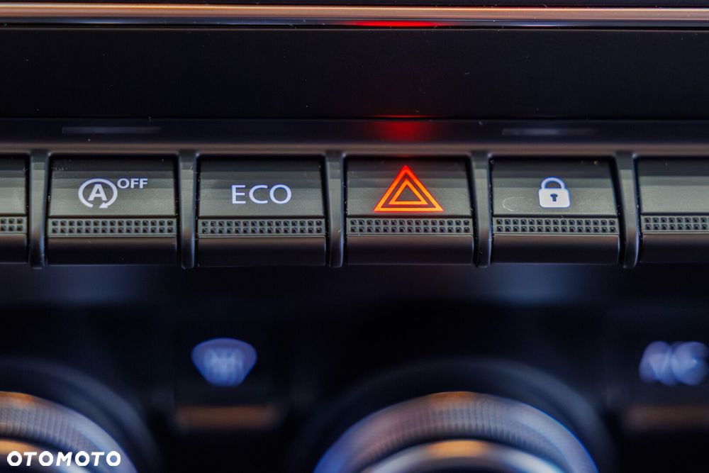 Renault Captur - 32