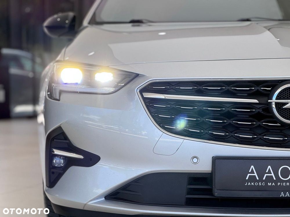 Opel Insignia - 40
