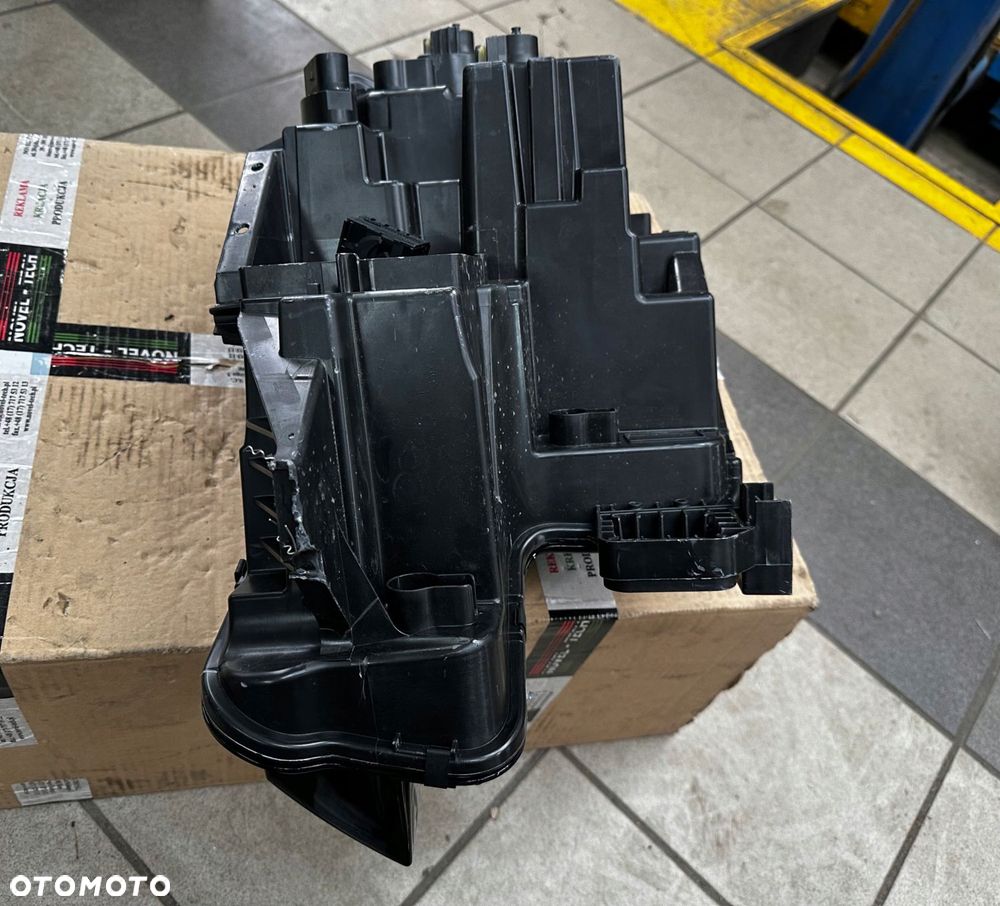 ford explorer ev 24- prawa lampa przednia full led europa r2kb-13e016-cg - 15