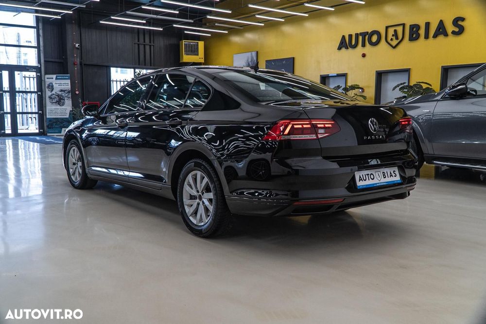 Volkswagen Passat 2.0 TDI DSG Comfortline - 6