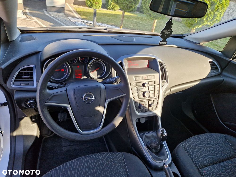 Opel Astra 1.6 Enjoy EU6 - 31