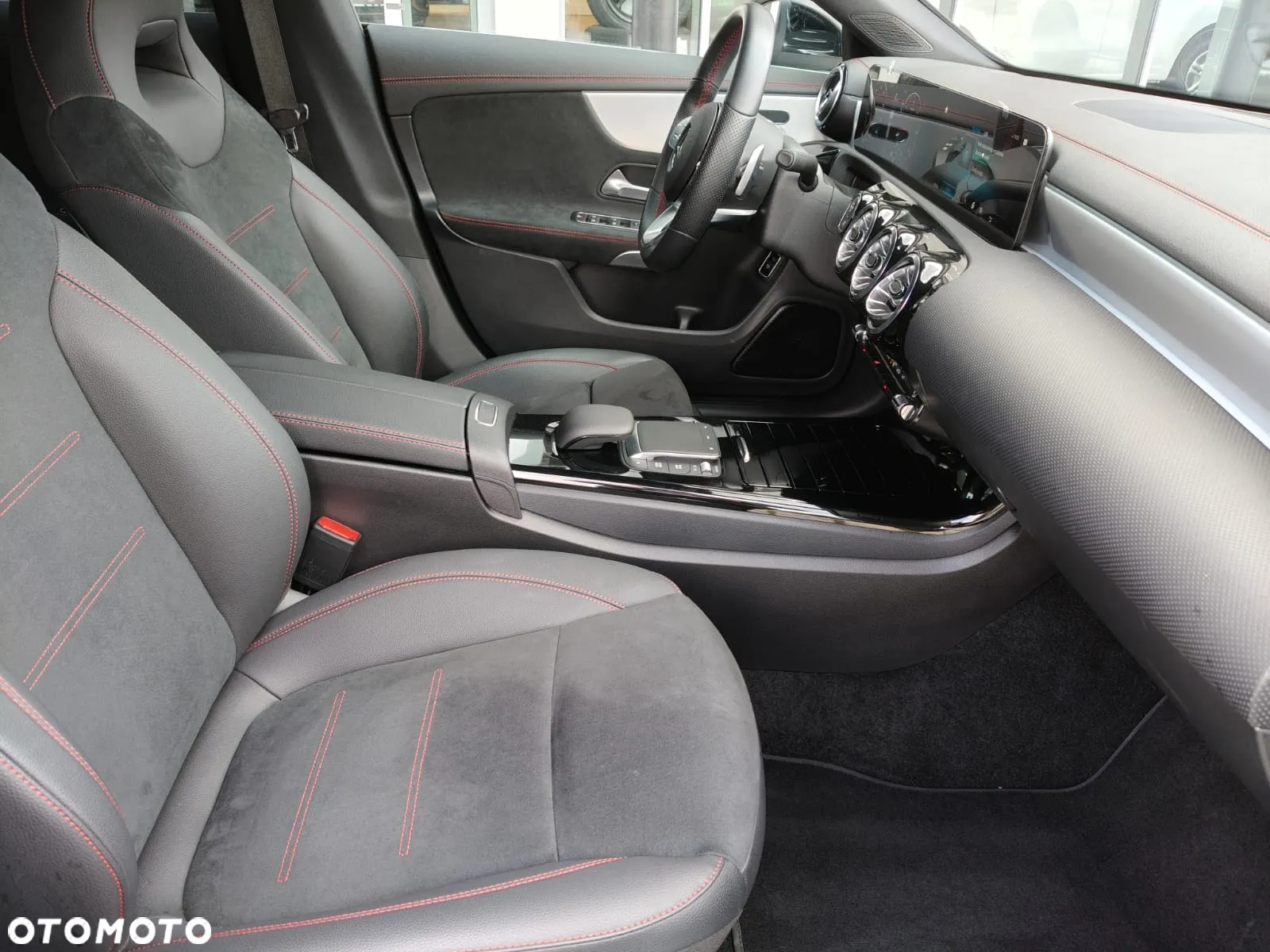 Mercedes-Benz CLA 200 d AMG Line 8G-DCT - 20