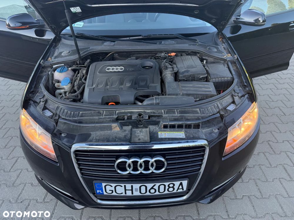 Audi A3 Sportback 2.0 TDI Ambition - 11