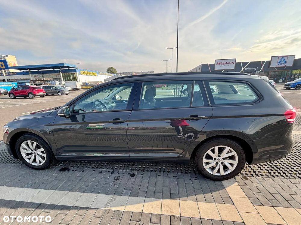 Volkswagen Passat Variant - 4