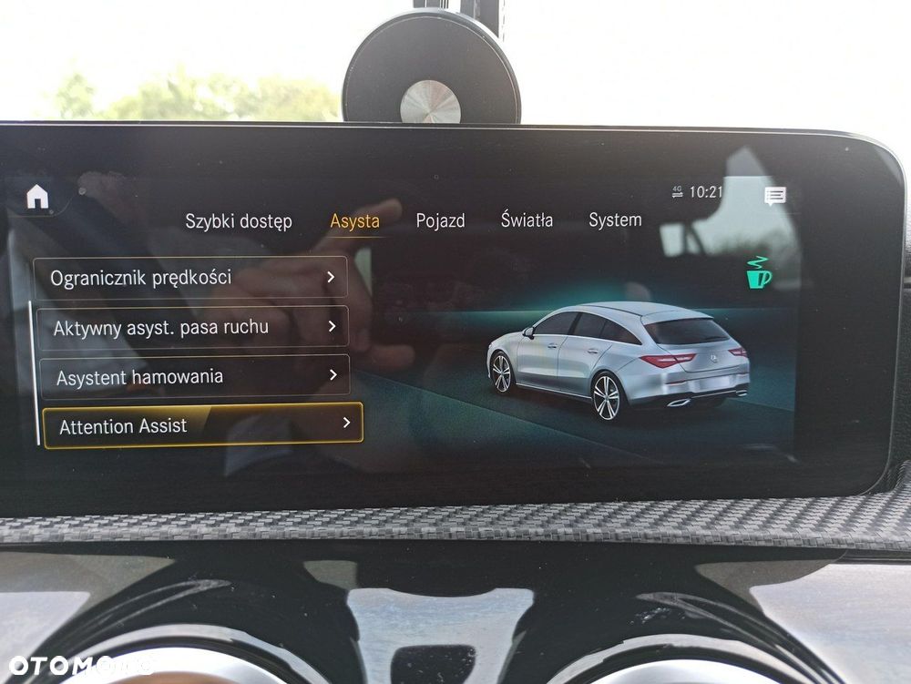 Mercedes-Benz CLA - 24