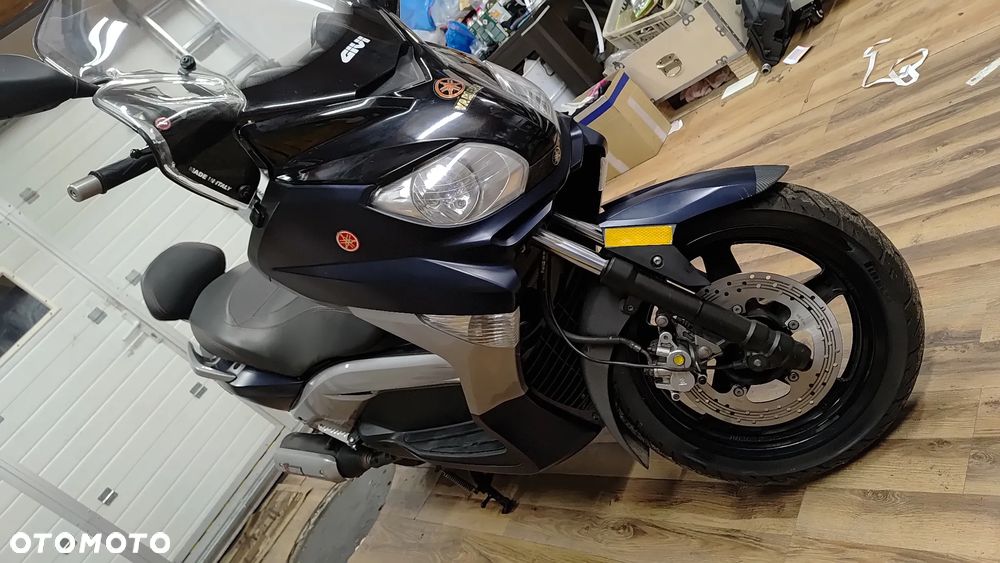 Yamaha X-max - 2