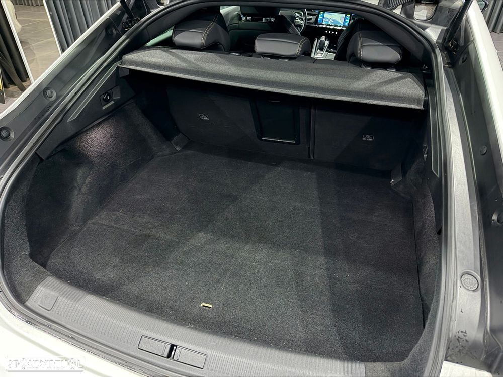 Peugeot 508 Plug-In Hybrid 225 e-EAT8 GT - 42