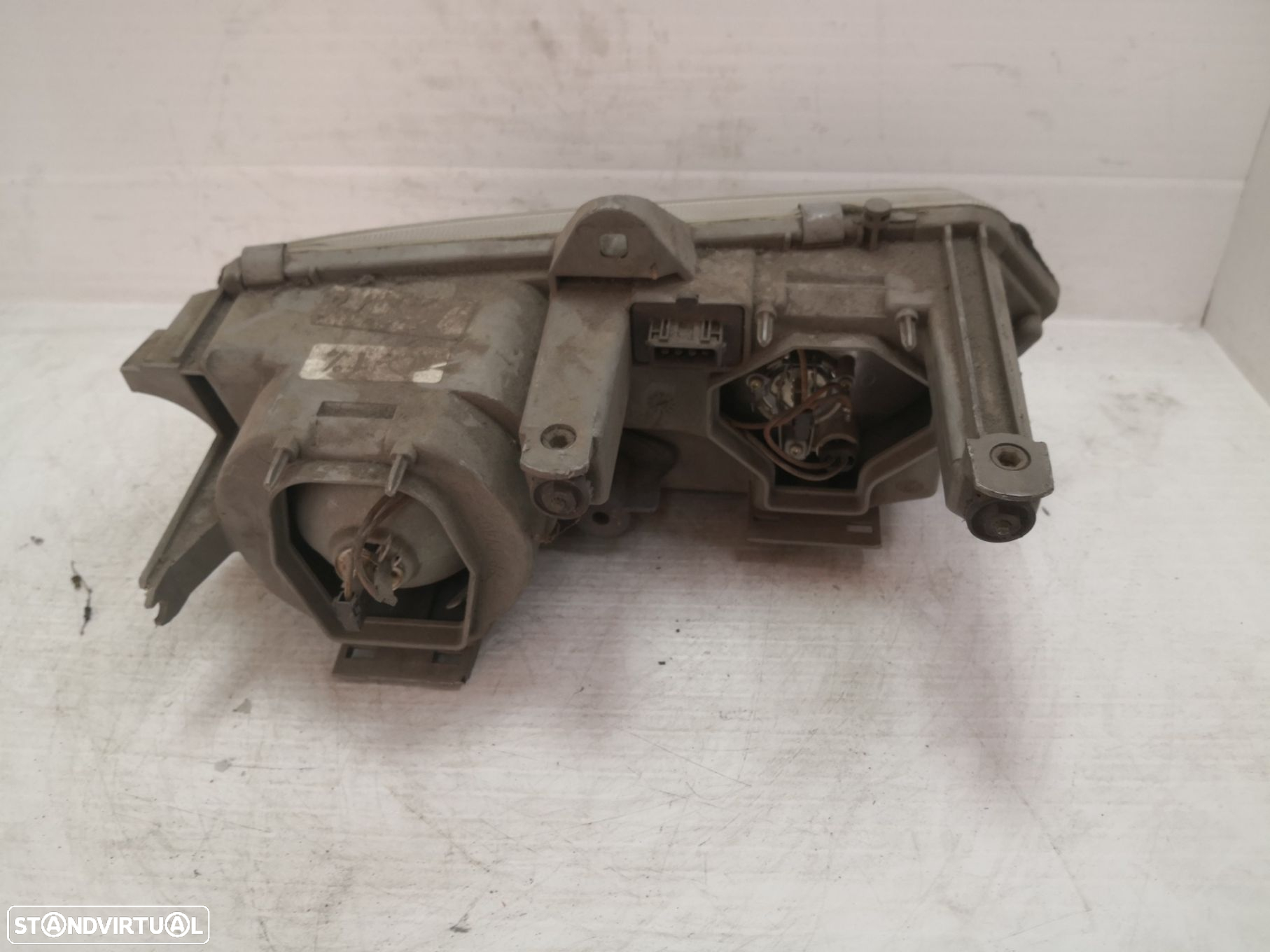 Ótica Esq Alfa Romeo 146 (930_) - 3