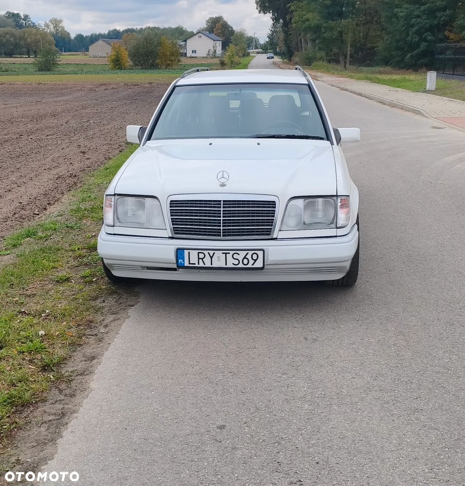Mercedes-Benz Klasa E - 2