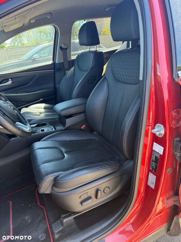 Hyundai Santa Fe 2.2 CRDi 4WD Automatik SEVEN Premium - 24