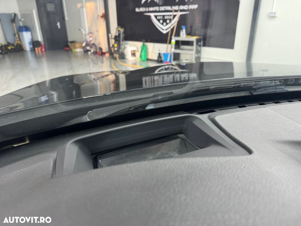 BMW Seria 3 320d Aut. Blue Performance Luxury Line - 8