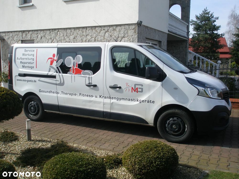 Mercedes-Benz Vito Renault Trafic - 19