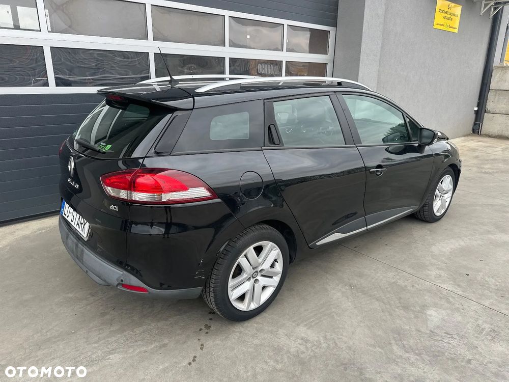 Renault Clio - 1