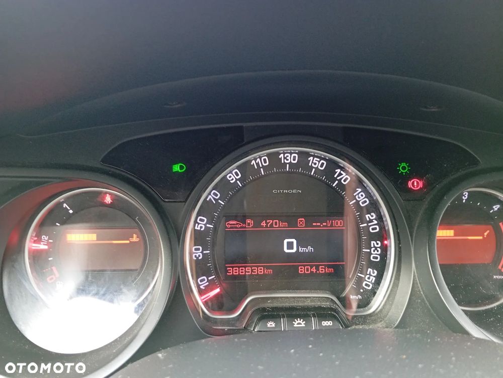 Citroën C5 1.6 HDi Attraction - 13