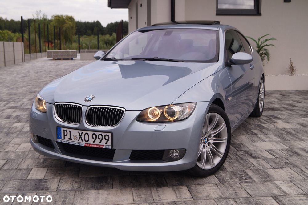 BMW Seria 3 325i - 13