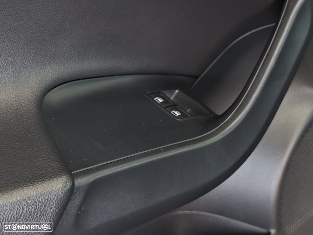 SEAT Ibiza 1.2 TSI FR - 39