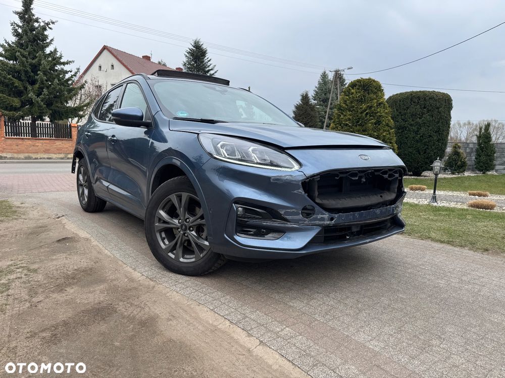Ford Kuga - 21