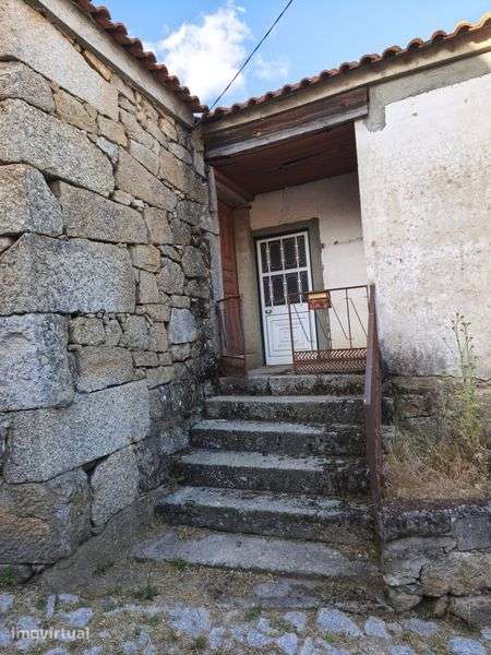 Casa rústica para remodelação - Grande imagem: 3/12