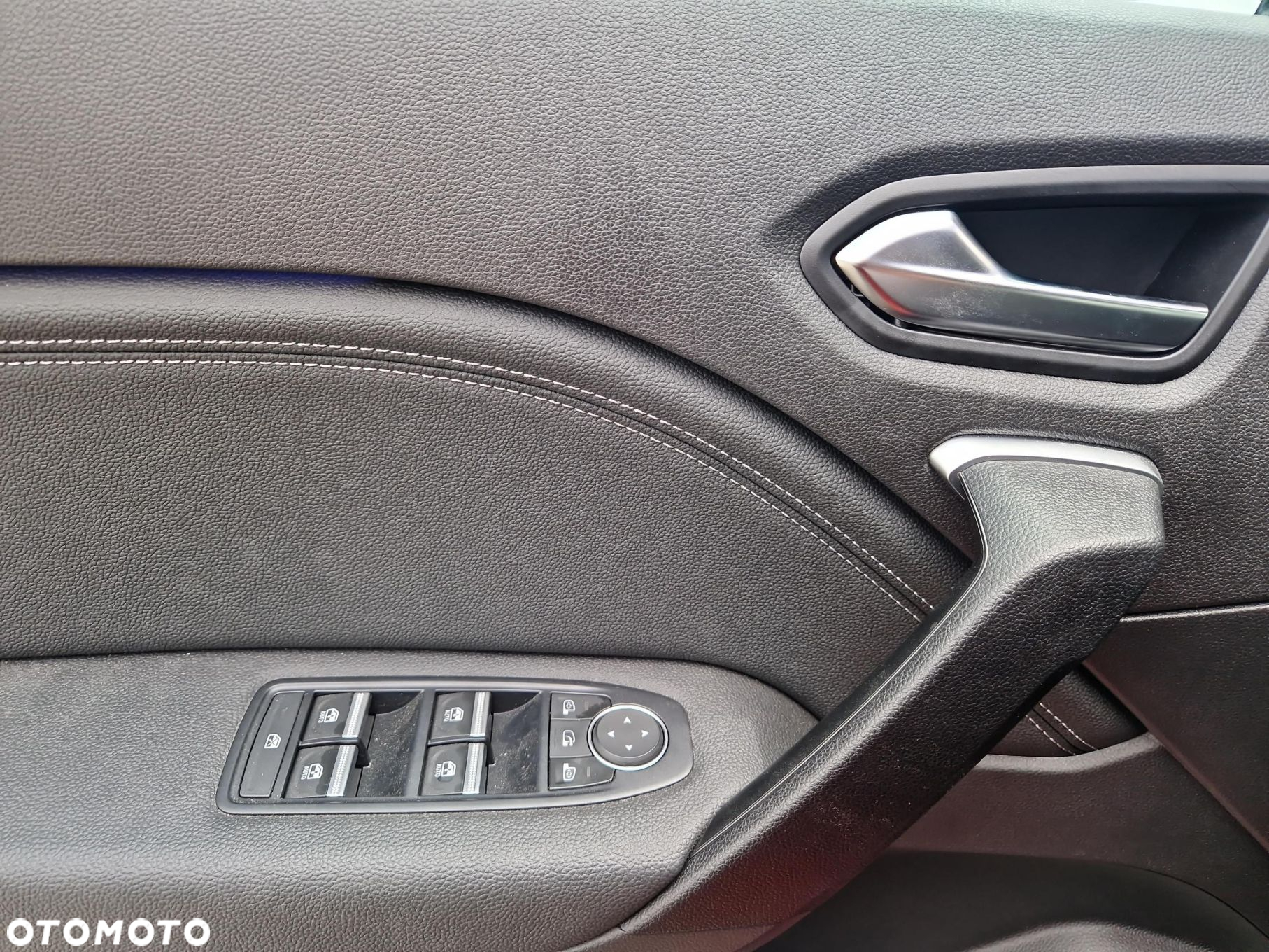 Renault Captur - 10