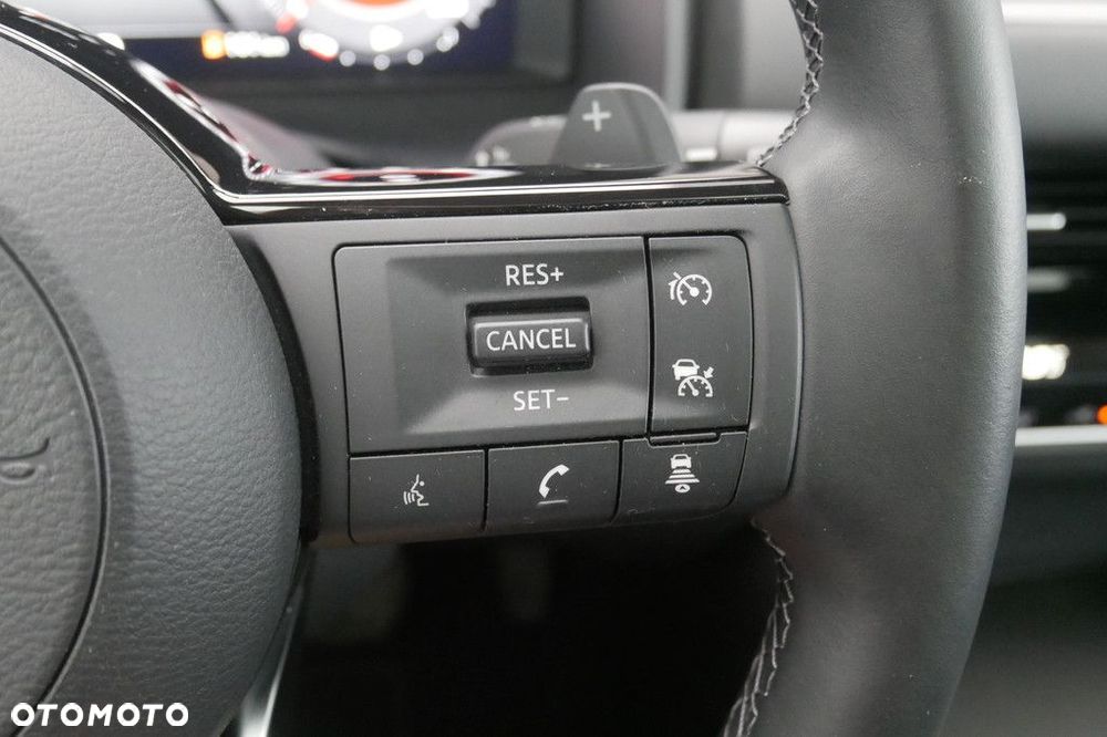 Nissan Qashqai 1.3 DIG-T MHEV N-Connecta Xtronic - 28