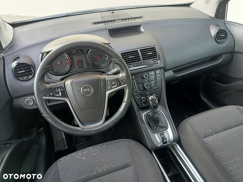 Opel Meriva - 8