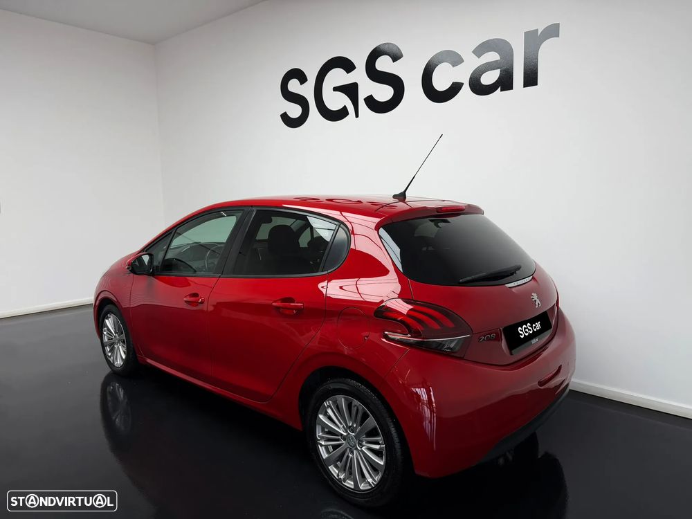 Peugeot 208 1.2 PureTech Signature - 3