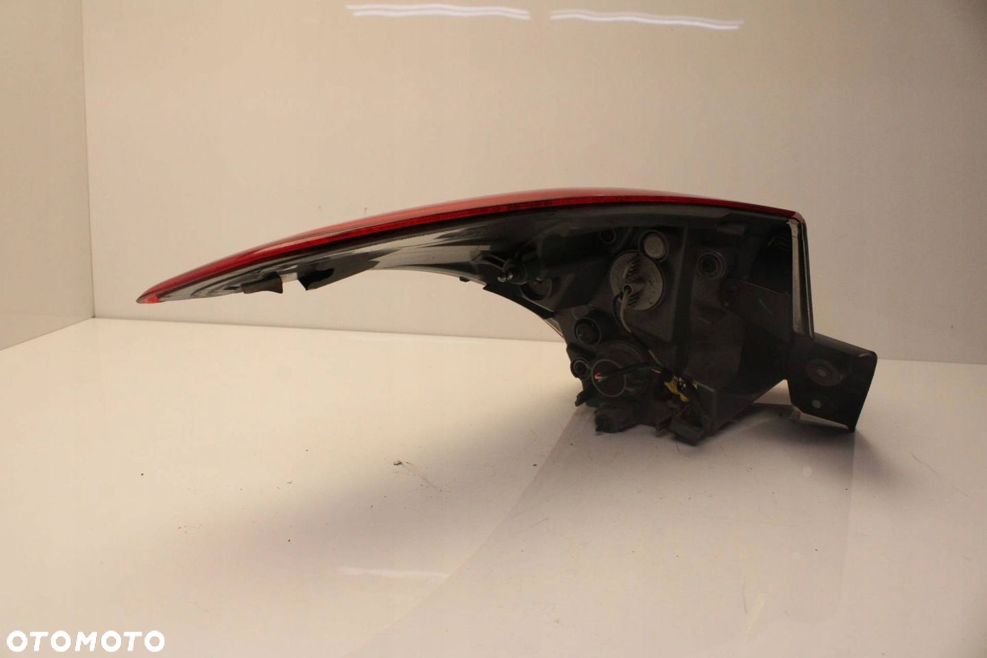 HYUNDAI II I30 HB 11R- LAMPA PRAWA TYLNA PRAWY TYŁ - 5