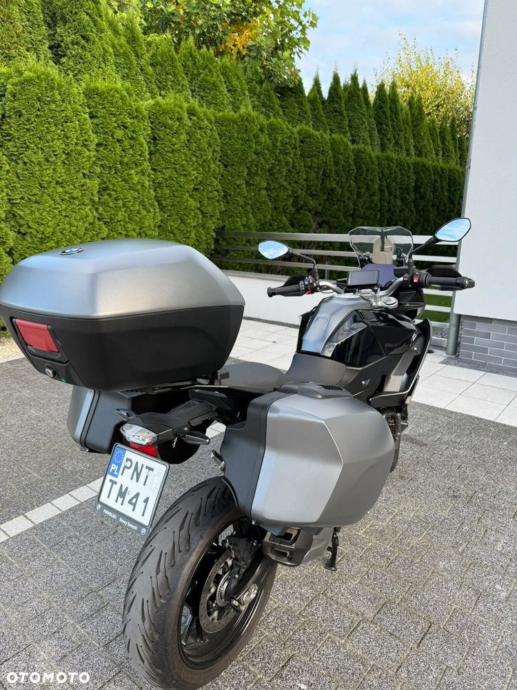 BMW XR - 2