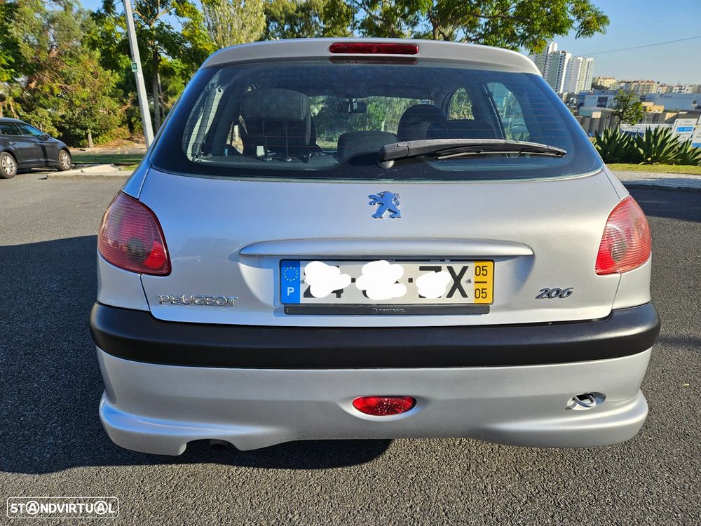 Peugeot 206 1.1 Color Line - 4
