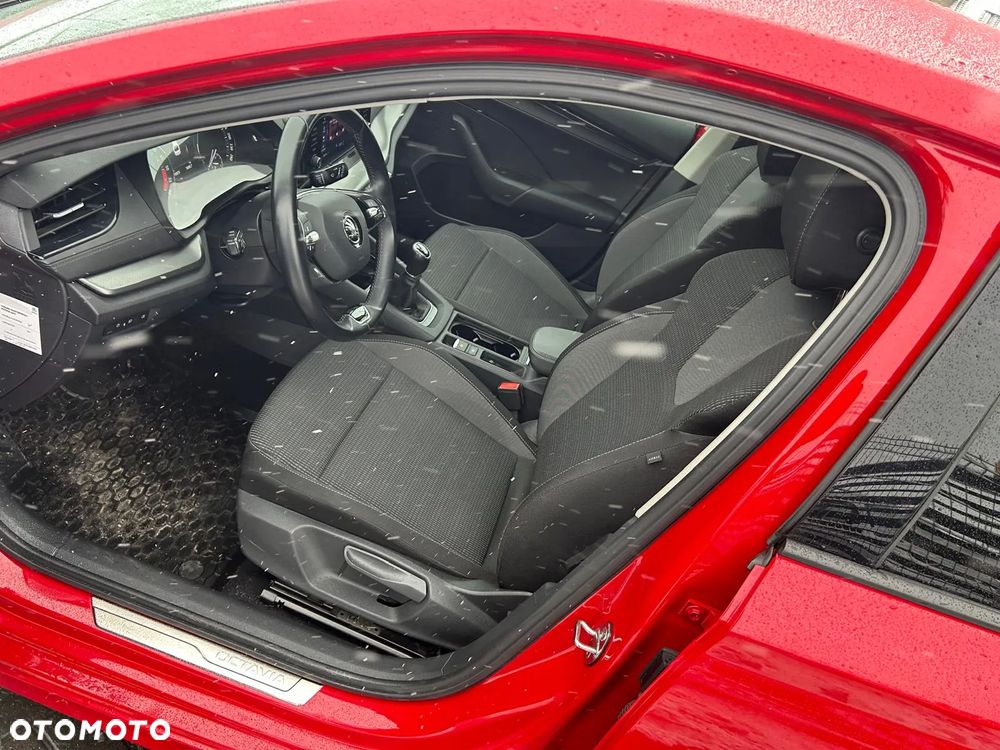 Skoda Octavia 2.0 TDI Style - 10