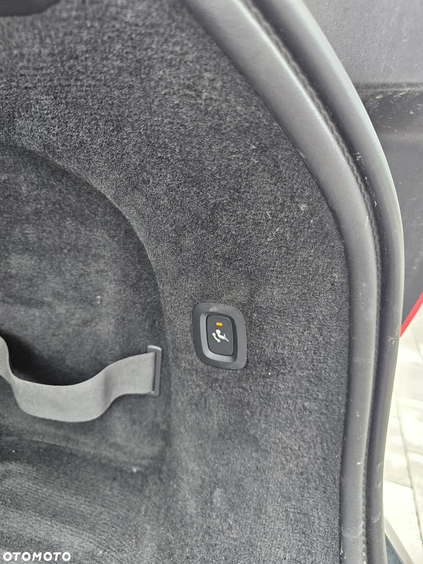 Volvo V90 D4 Geartronic Momentum - 26