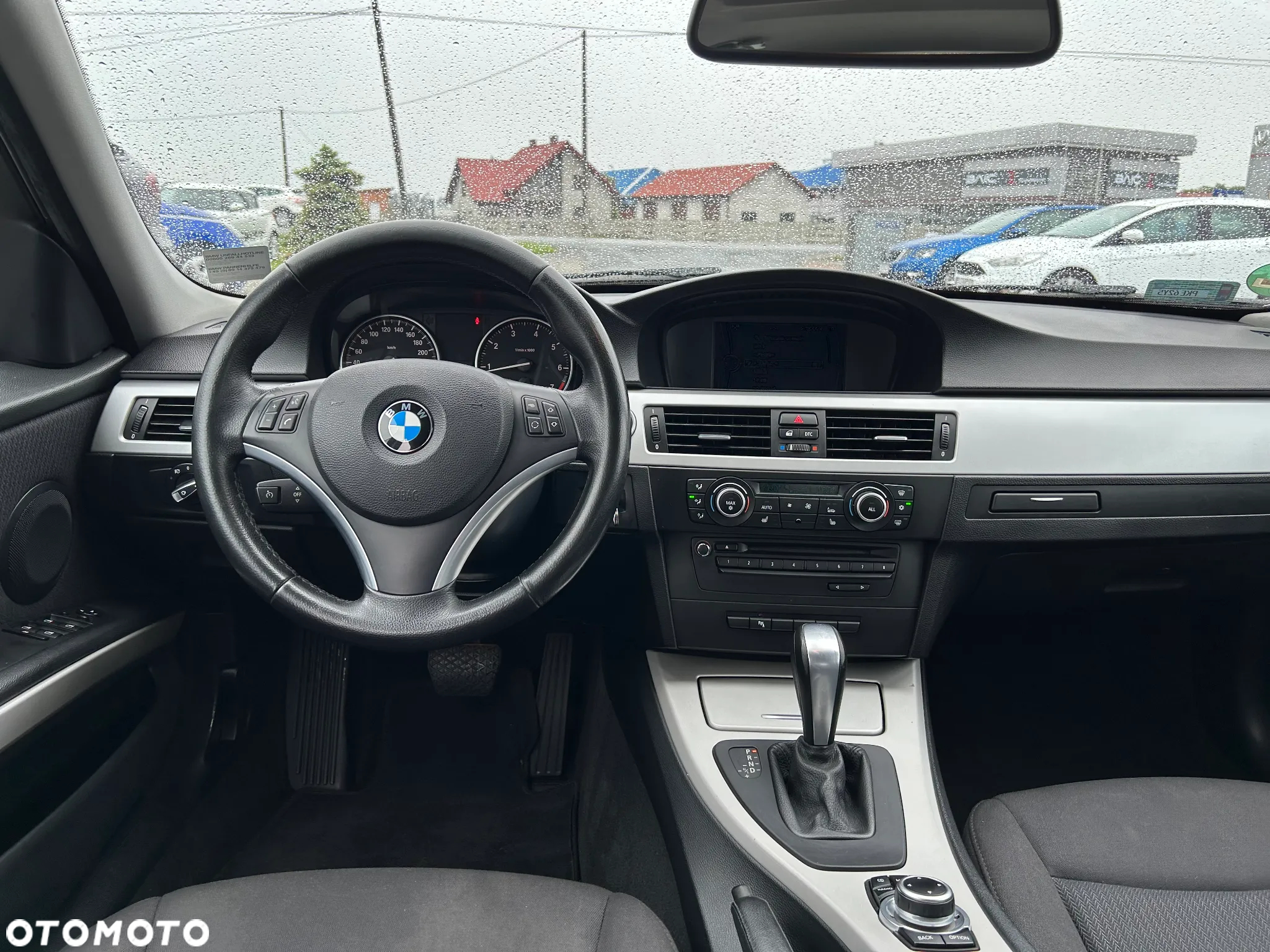 BMW Seria 3 - 12