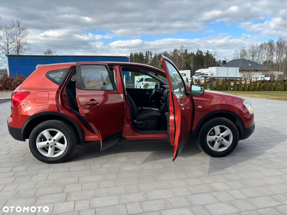 Nissan Qashqai 1.6 visia - 28